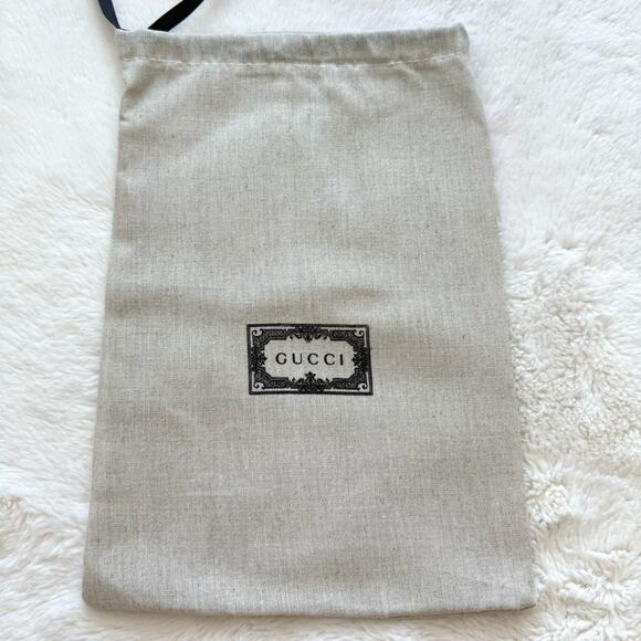 Gucci small dust bag Authentic - Picture 1 of 3